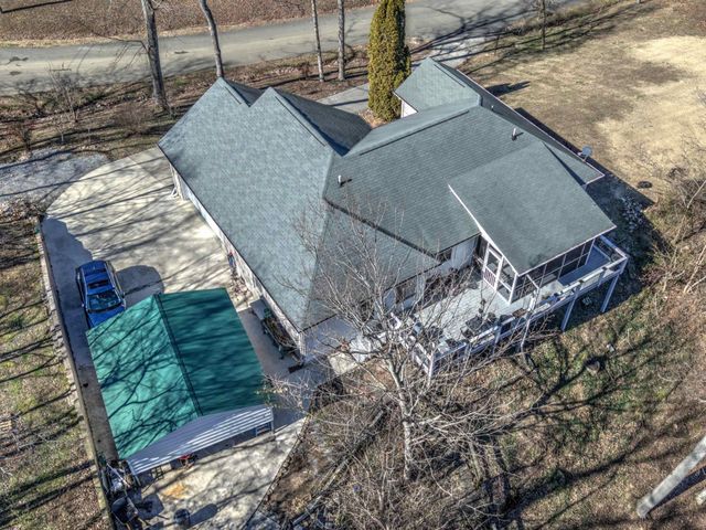 61 Lake Drive, Trenton, GA 30752