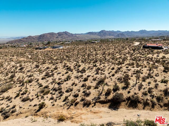 7564 Vista Road, Joshua Tree, CA 92252