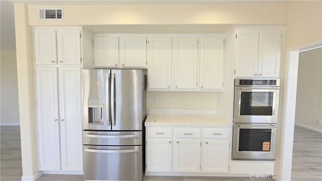 38 Hawk Hill, Mission Viejo, CA 92692