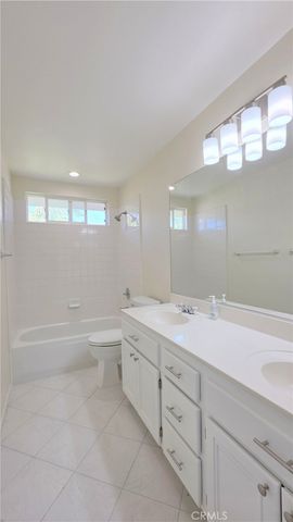 38 Hawk Hill, Mission Viejo, CA 92692