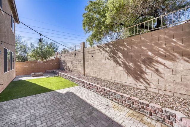 3288 Grayson Lake Court, Las Vegas, NV 89129