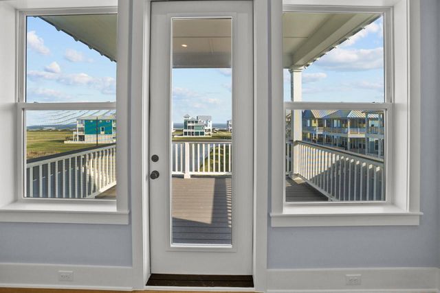 11373 Starfish, Galveston, TX 77554