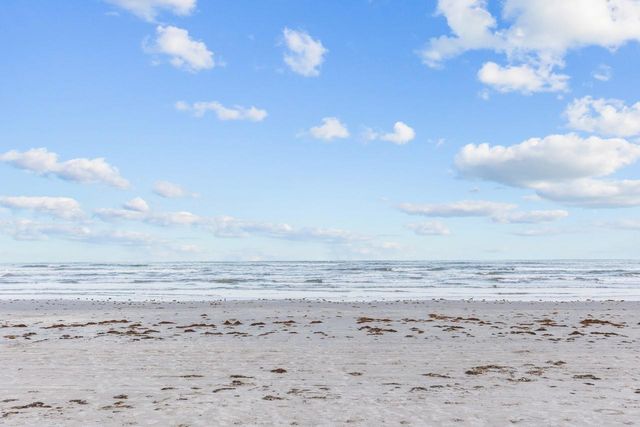 11373 Starfish, Galveston, TX 77554
