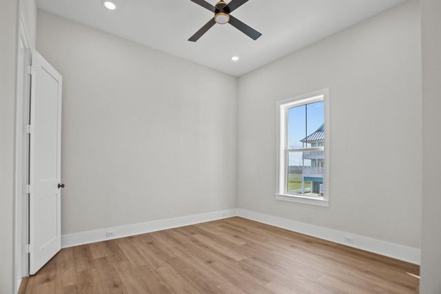 11373 Starfish, Galveston, TX 77554