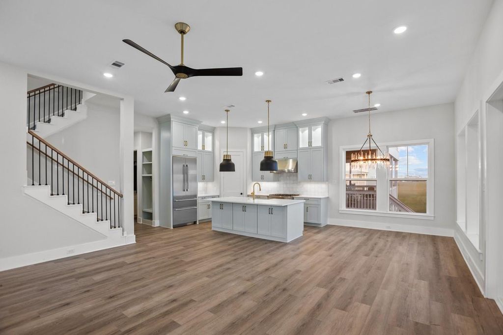 11373 Starfish, Galveston, TX 77554