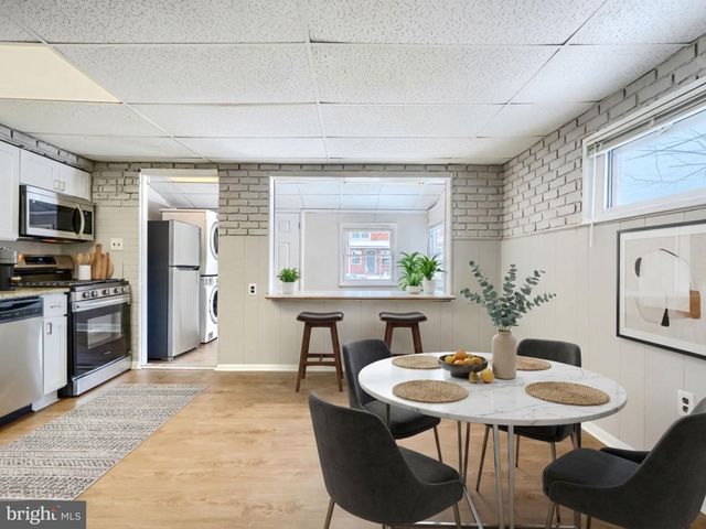 2014 LARKHALL RD, Dundalk, MD 21222