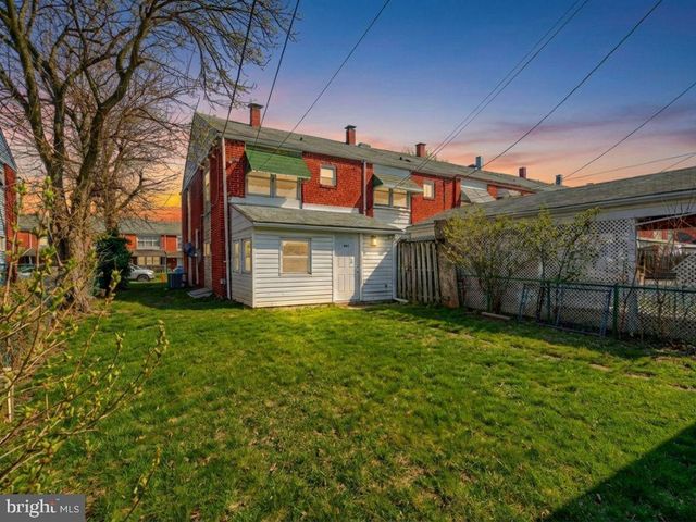 2014 LARKHALL RD, Dundalk, MD 21222