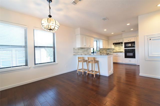 179 April Waters Drive N, Conroe, TX 77356