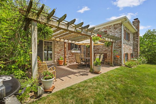 4750 Whirlaway Drive, Indianapolis, IN 46237