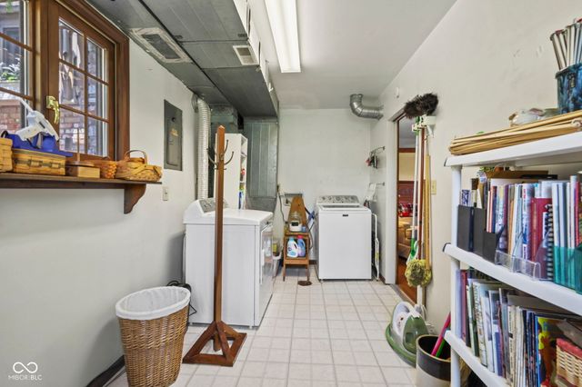 4750 Whirlaway Drive, Indianapolis, IN 46237