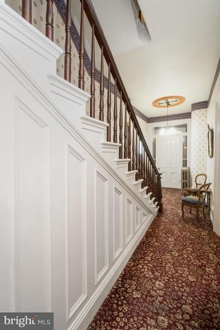 11 E FRONT ST, Jim Thorpe, PA 18229