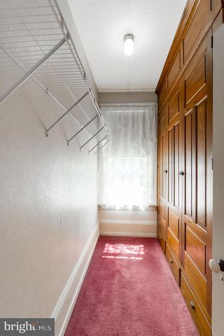 11 E FRONT ST, Jim Thorpe, PA 18229