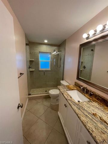 2205 SW 2nd TER, Cape Coral, FL 33991