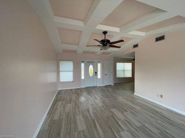 2205 SW 2nd TER, Cape Coral, FL 33991