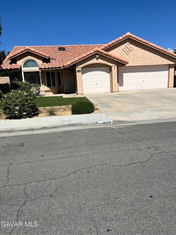 3653 Toscany Court, Palmdale, CA 93550