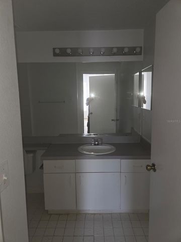 5566 METROWEST BOULEVARD 2-205, Orlando, FL 32811