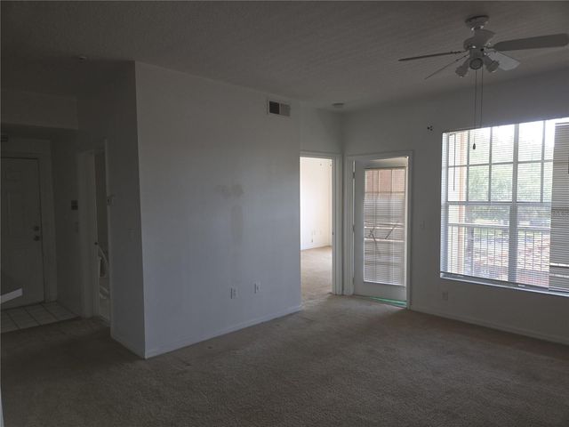 5566 METROWEST BOULEVARD 2-205, Orlando, FL 32811