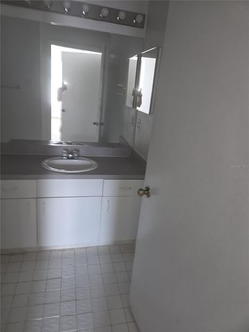 5566 METROWEST BOULEVARD 2-205, Orlando, FL 32811