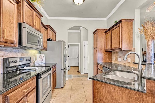 11300 NW 100th Street, Yukon, OK 73099