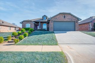 11300 NW 100th Street, Yukon, OK 73099