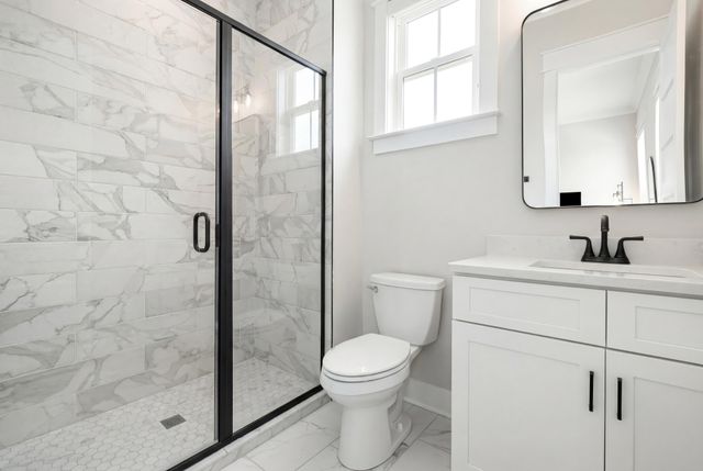 1506 Shalom St, Murfreesboro, TN 37128