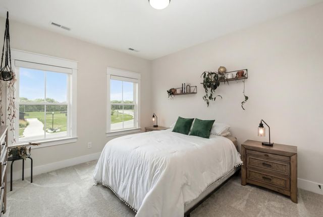 1506 Shalom St, Murfreesboro, TN 37128