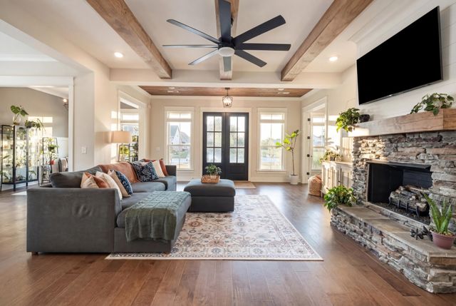 1506 Shalom St, Murfreesboro, TN 37128