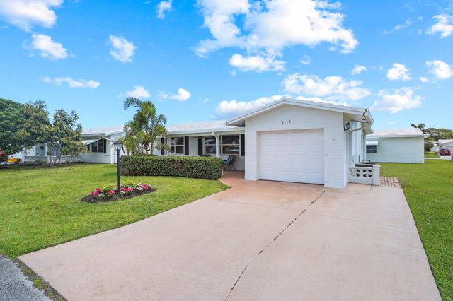 2114 SW 13th Place, Boynton Beach, FL 33426