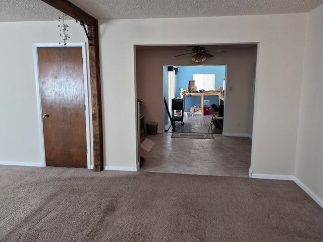 3601 33rd Circle SE, Rio Rancho, NM 87124