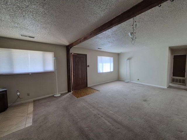 3601 33rd Circle SE, Rio Rancho, NM 87124