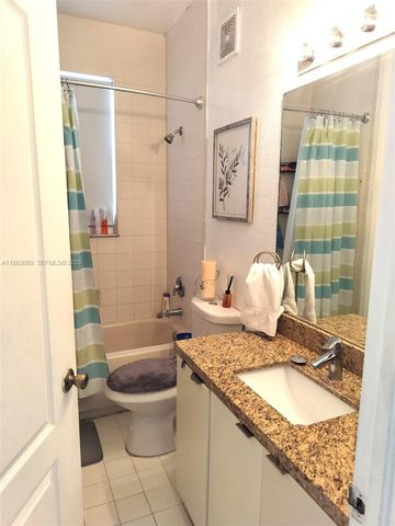2755 SE 16th Avenue 100, Homestead, FL 33035