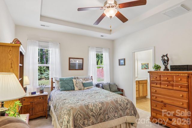 73 Foxtail Court, Hendersonville, NC 28792
