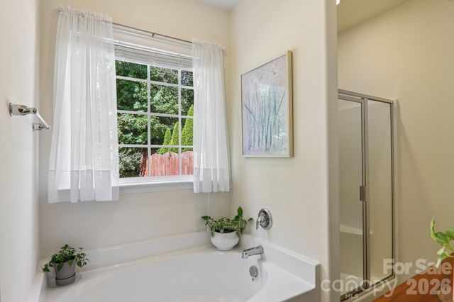73 Foxtail Court, Hendersonville, NC 28792