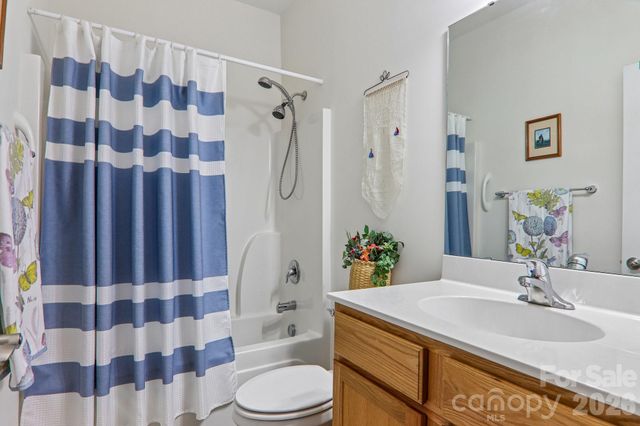73 Foxtail Court, Hendersonville, NC 28792
