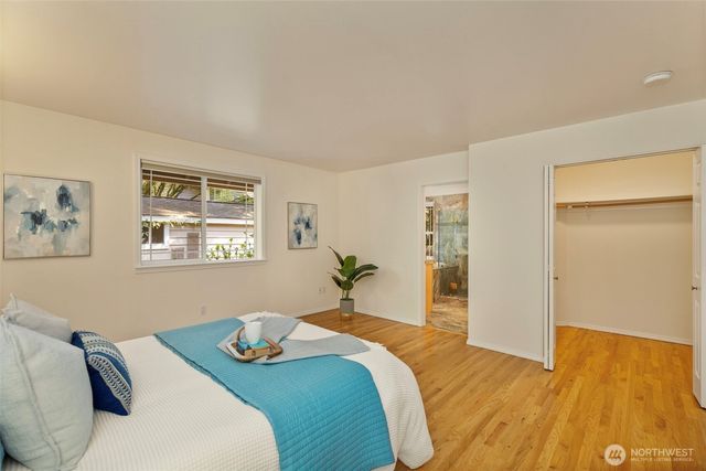 26702 Ohio Avenue NE, Kingston, WA 98346