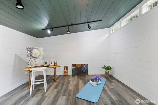 26702 Ohio Avenue NE, Kingston, WA 98346