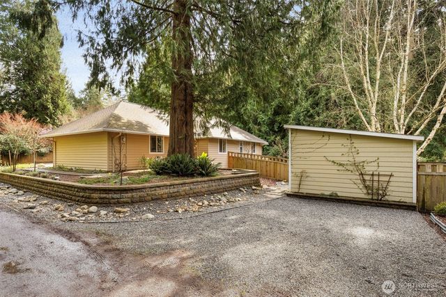 26702 Ohio Avenue NE, Kingston, WA 98346