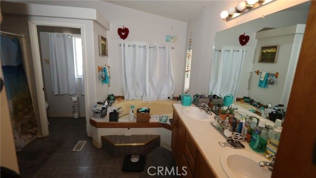 13110 Everglade Boulevard, Clearlake Oaks, CA 95423