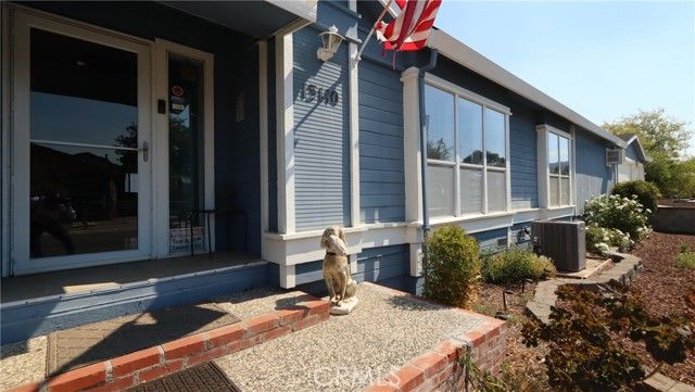 13110 Everglade Boulevard, Clearlake Oaks, CA 95423