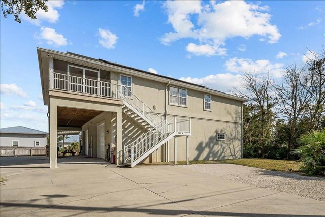 736-8 Kings Estate Rd., St Augustine, FL 32086