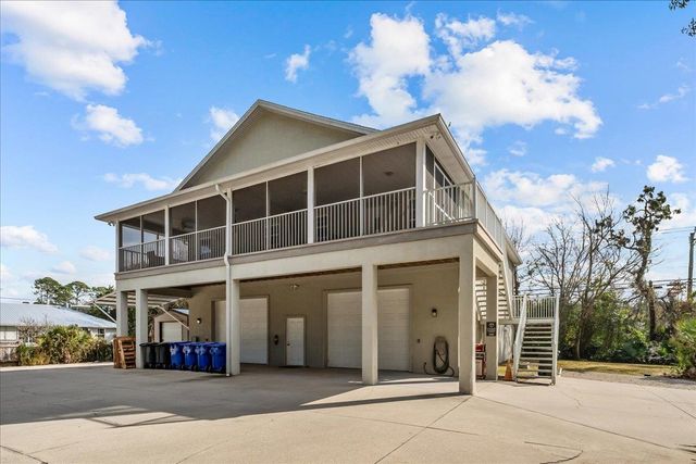 736-8 Kings Estate Rd., St Augustine, FL 32086