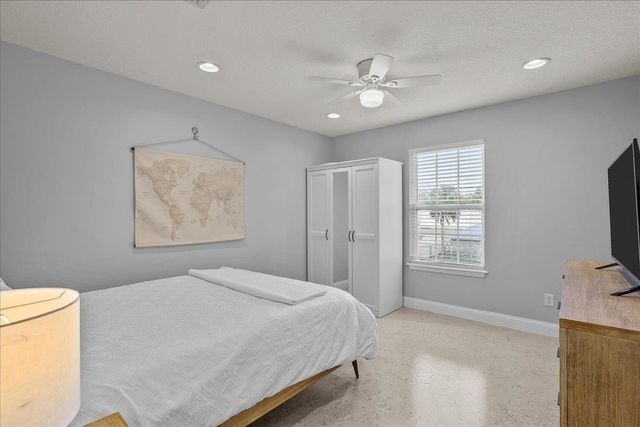 736-8 Kings Estate Rd., St Augustine, FL 32086