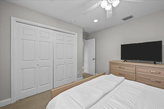 736-8 Kings Estate Rd., St Augustine, FL 32086