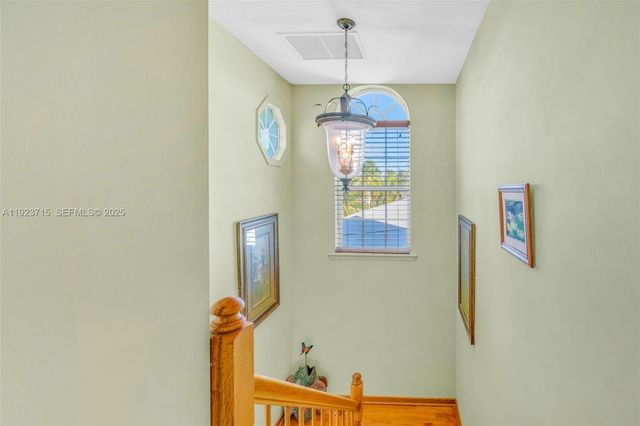 28560 Doubloon Rd, Big Pine, FL 33042