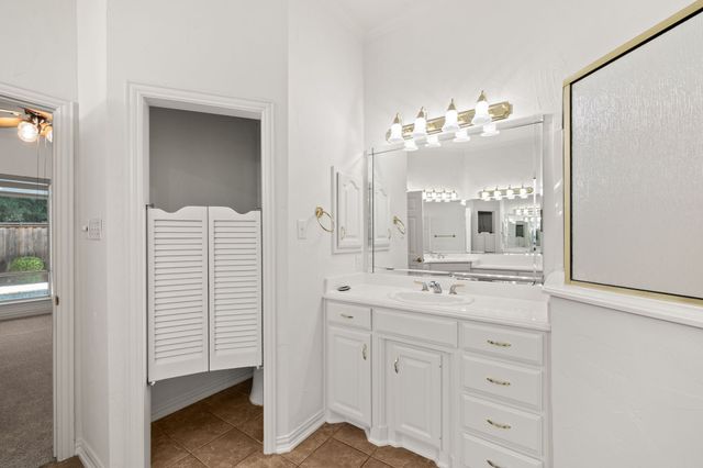 4909 Lakewood Drive, Colleyville, TX 76034