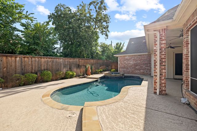 4909 Lakewood Drive, Colleyville, TX 76034