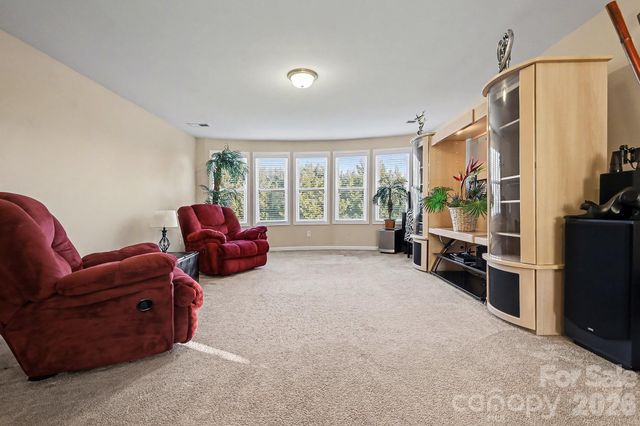 5021 El Molino Drive, Charlotte, NC 28214