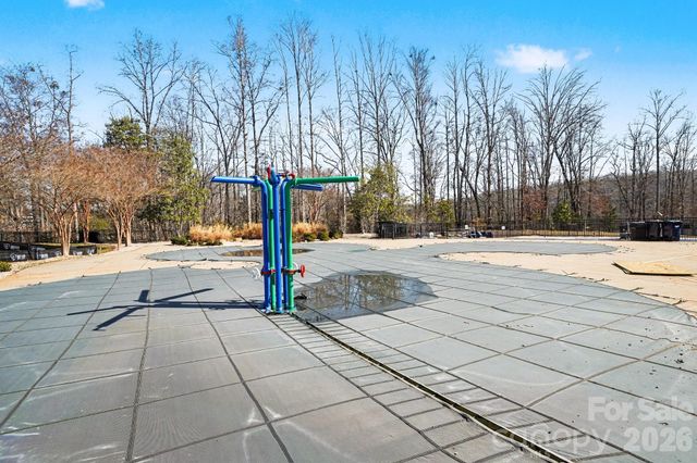 5021 El Molino Drive, Charlotte, NC 28214