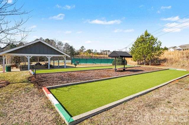 5021 El Molino Drive, Charlotte, NC 28214