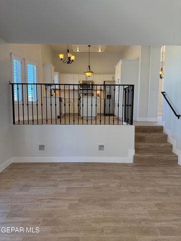 3045 WOODHEAD Place, El Paso, TX 79938